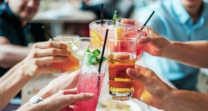 ausgefallene Getränke zum Grillfest